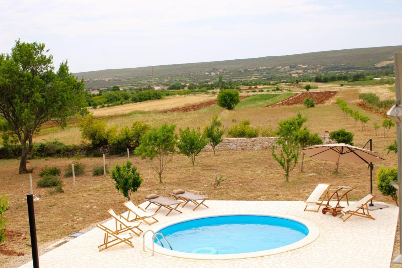 Villa Stone Pearl With Heated Swimming Pool สเวติ ฟิลลิปปี ยาคอฟ ภายนอก รูปภาพ